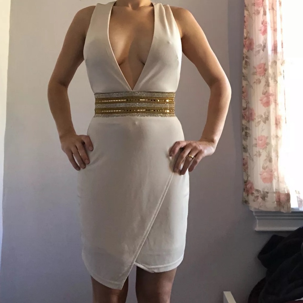 BEBE  Beige Cocktail/Wedding Pencil Dress Sz XXS